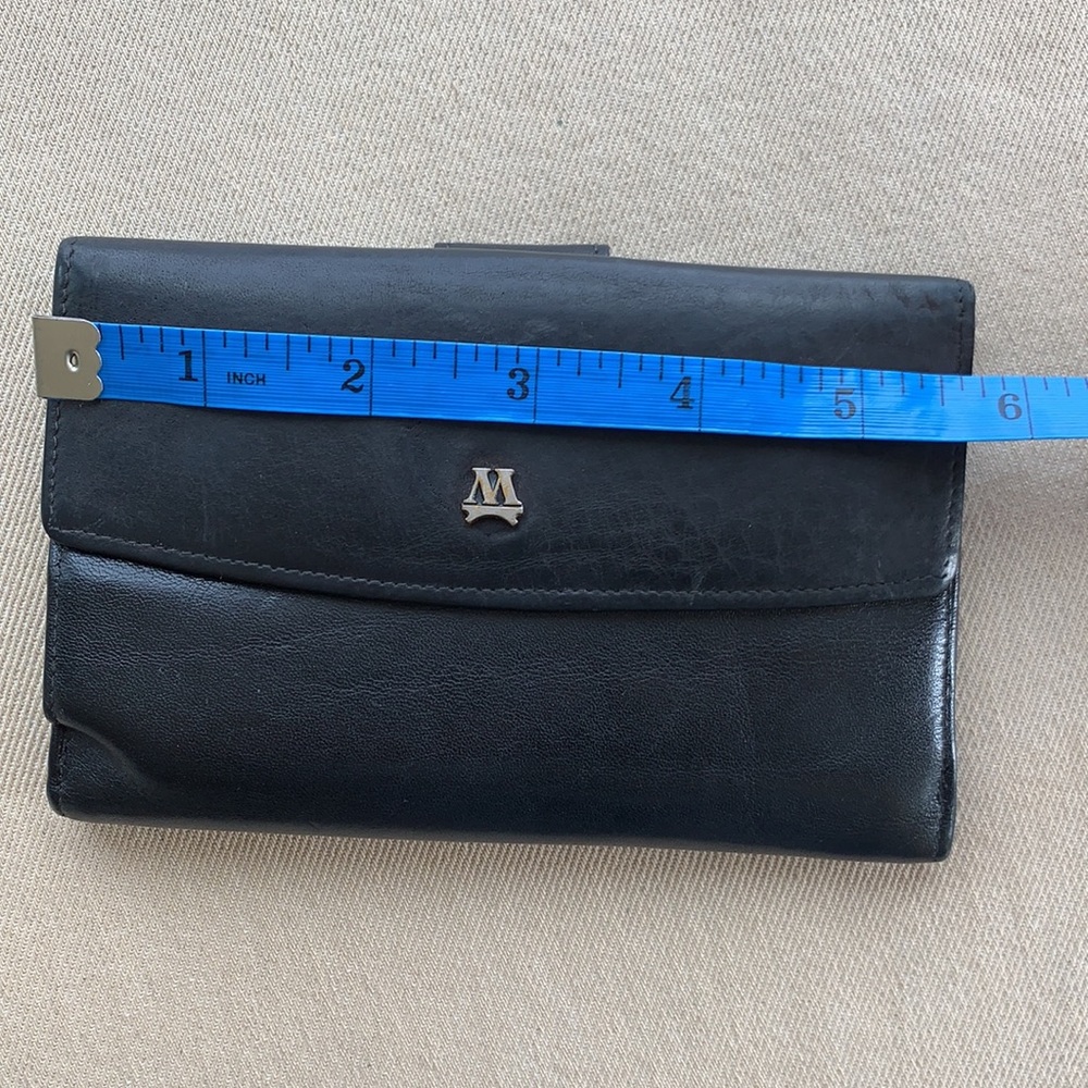 Matras Compact Leather Wallet - Picture 9 of 11